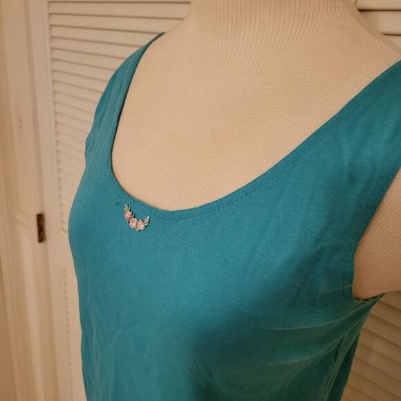 Lands' End Y2K Blue Cotton Stretch Tank Top Small Floral Embroidered Trim - Picture 3 of 7